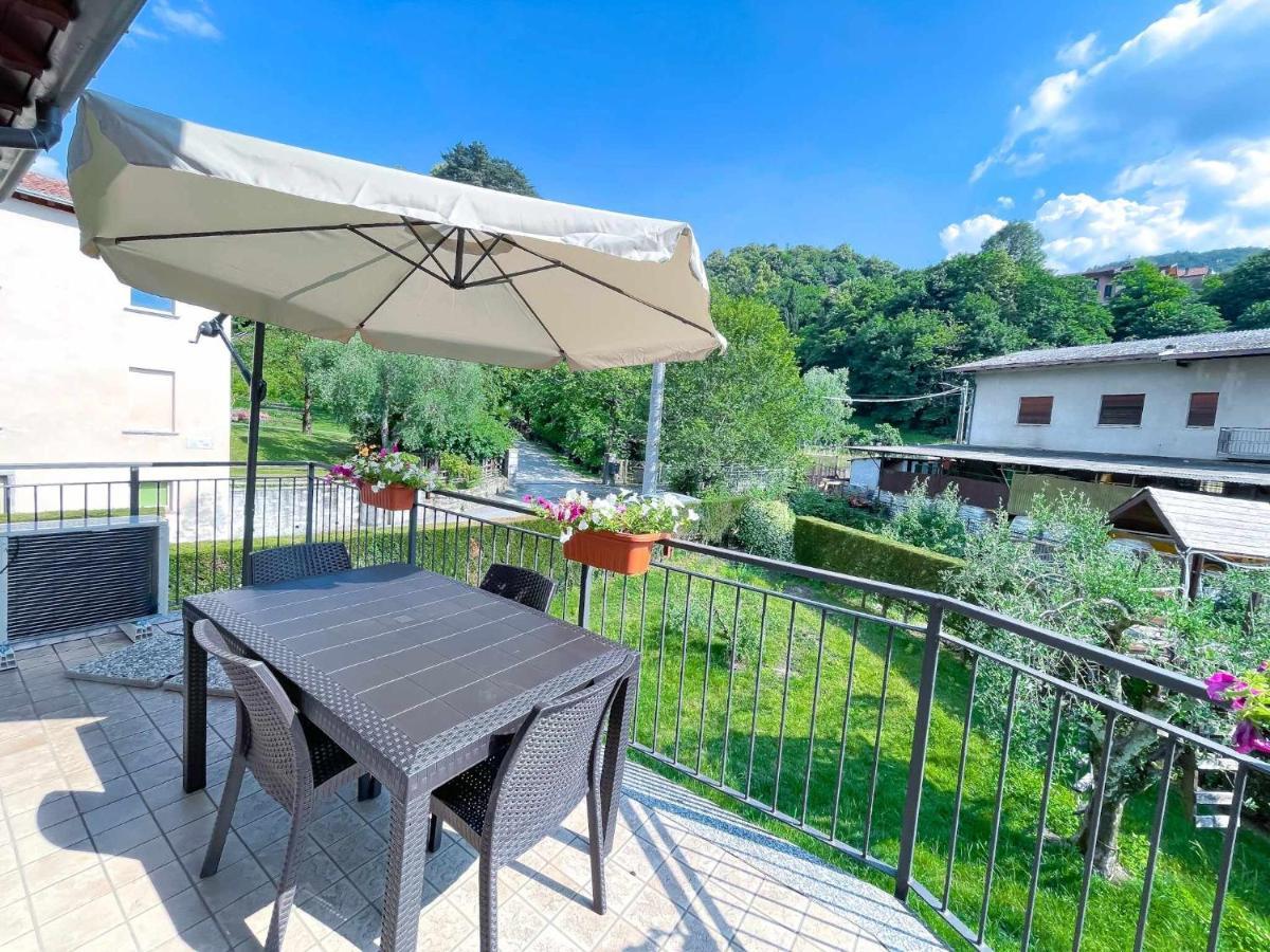 בלאג'יו La Spiaggia Apartment מראה חיצוני תמונה