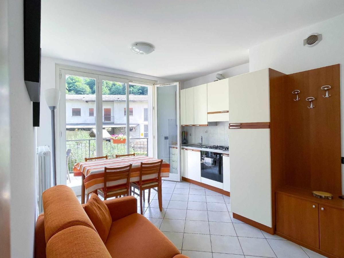 בלאג'יו La Spiaggia Apartment מראה חיצוני תמונה